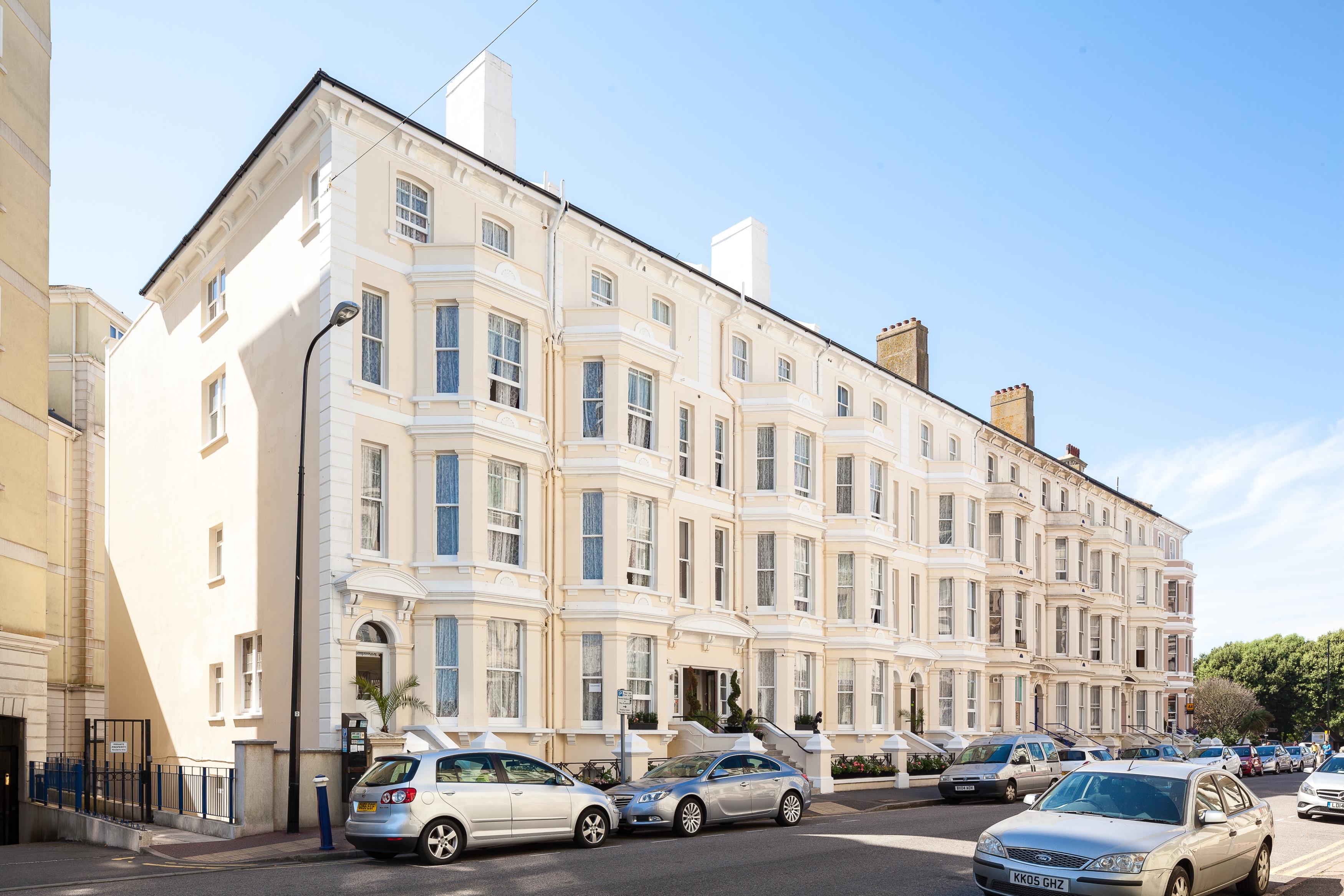 Pearl & Pebbles Eastbourne Hotel Exterior photo