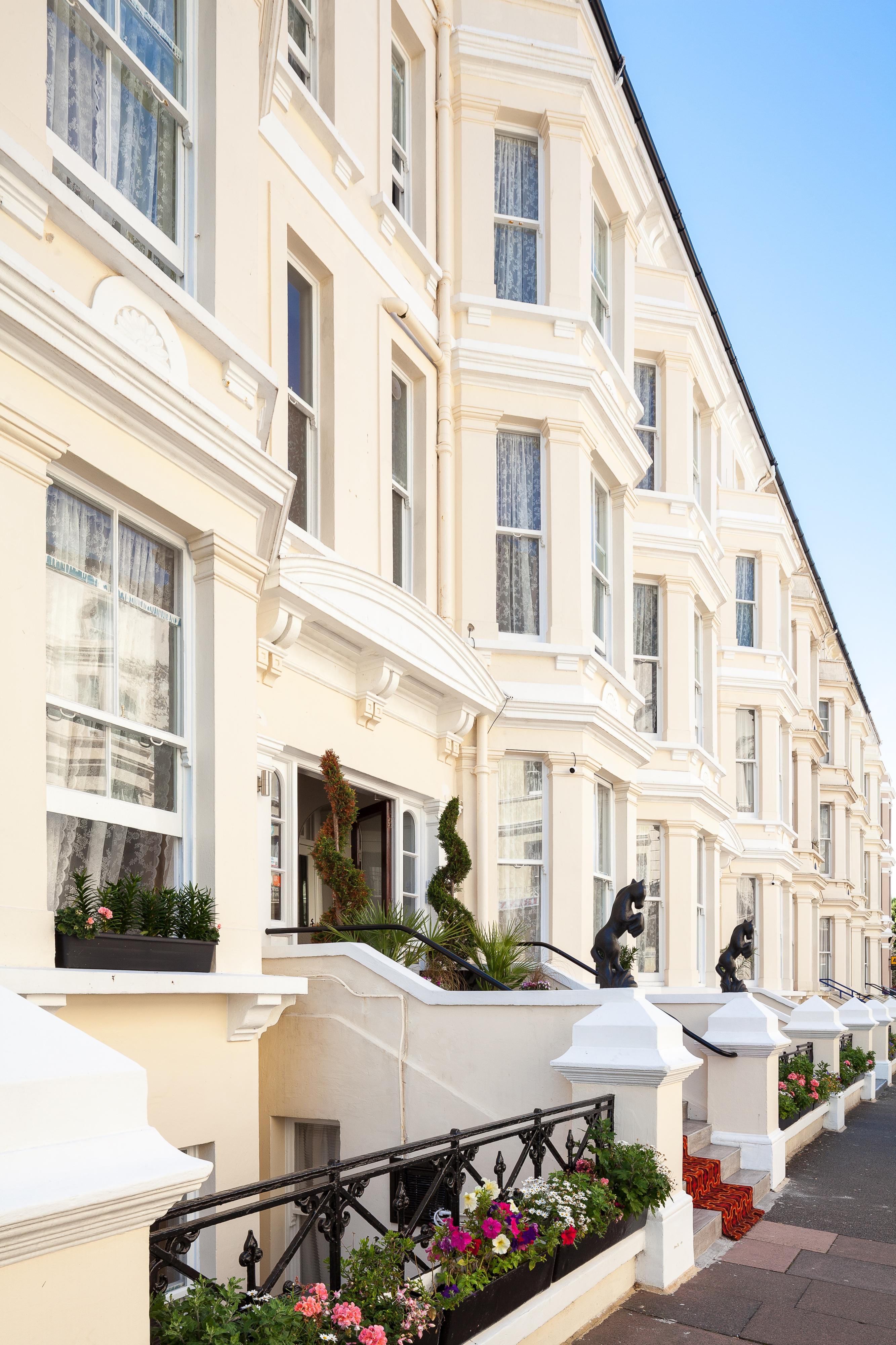 Pearl & Pebbles Eastbourne Hotel Exterior photo