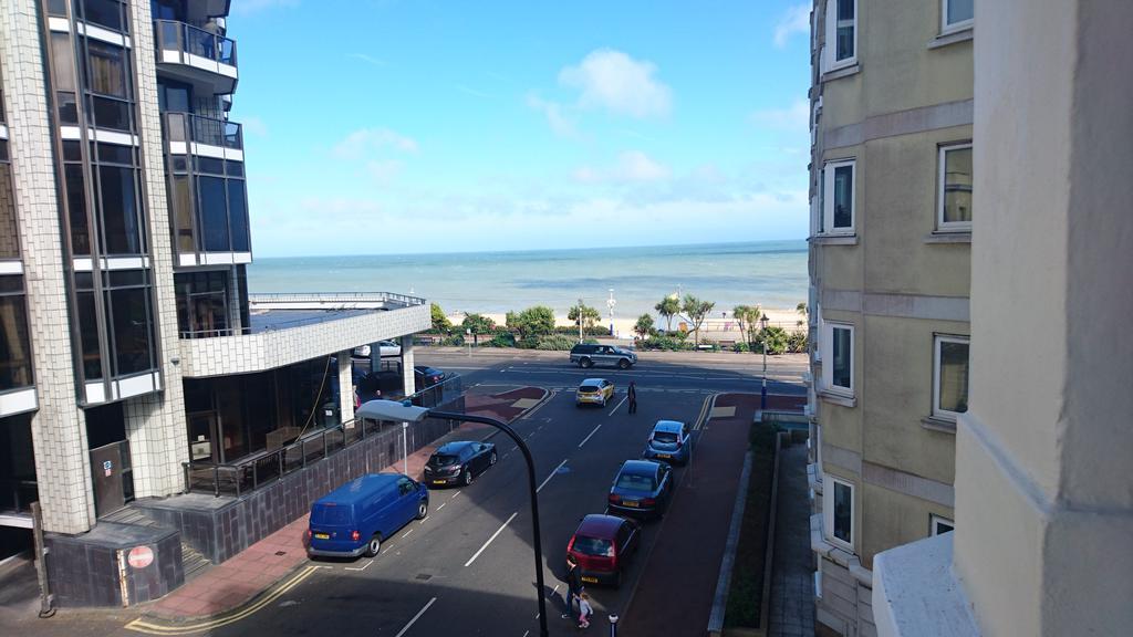 Pearl & Pebbles Eastbourne Hotel Exterior photo